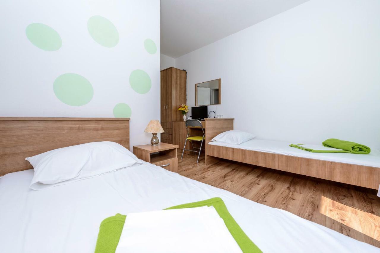 Guest House Villa Bellevue 2 Кавтат Екстериор снимка